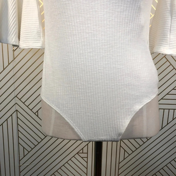 NBD Seduire Off-the-Shoulder Bodysuit in Ivory - Picture 3 of 8